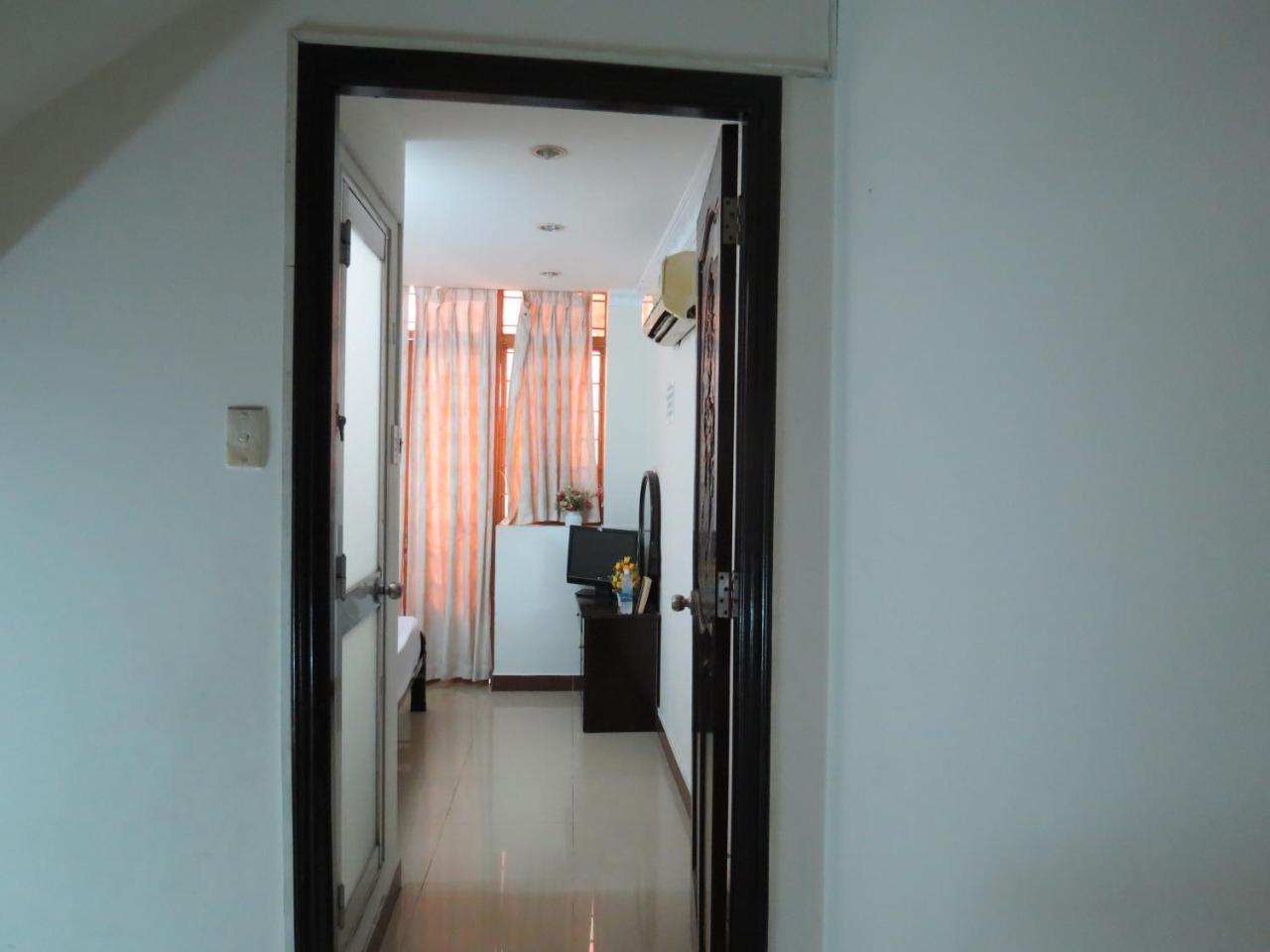 Color House Hostel Ho Chi Minh-stad Buitenkant foto