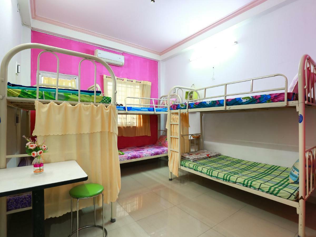 Color House Hostel Ho Chi Minh-stad Buitenkant foto
